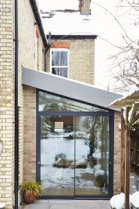 Side-infill extension