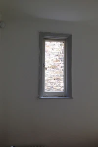 Landing window