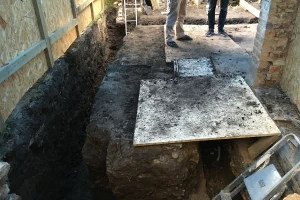 Foundation excavation (2.5m deep!)
