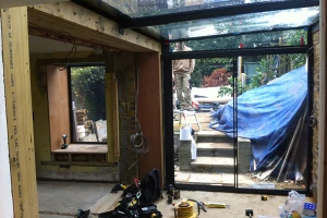 Open plan kitchen & dining hub