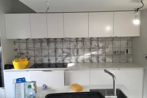 Kitchen tiling