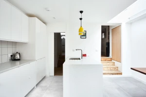 Kitchen & dining hub