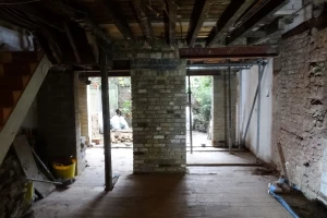 Structural installation