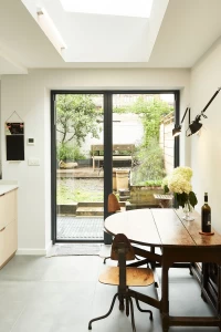 Side-infill extension