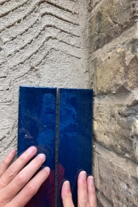 Glazed tile setting-out