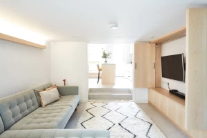 Bespoke HØLTE TV unit